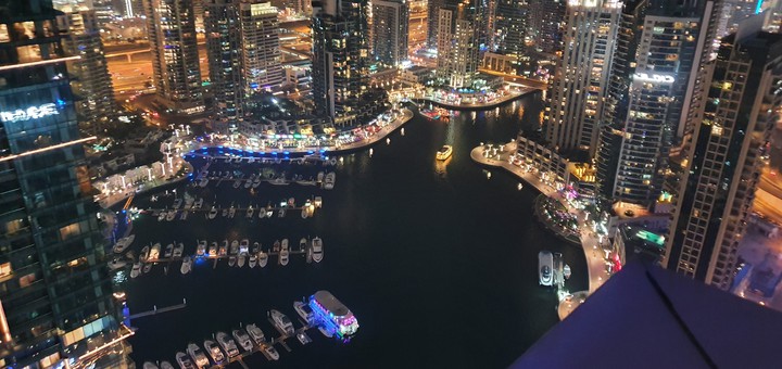 dubai night