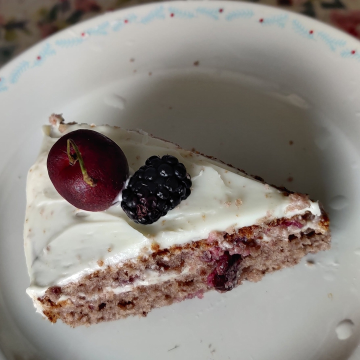 cherry blackberry cake