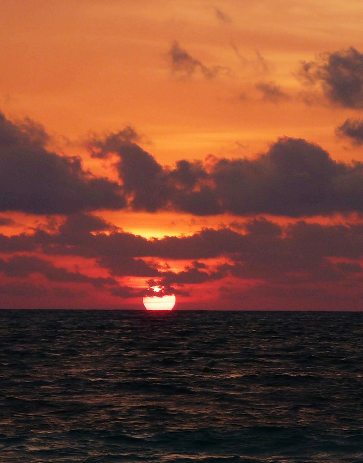 op zee, poolcirkel.