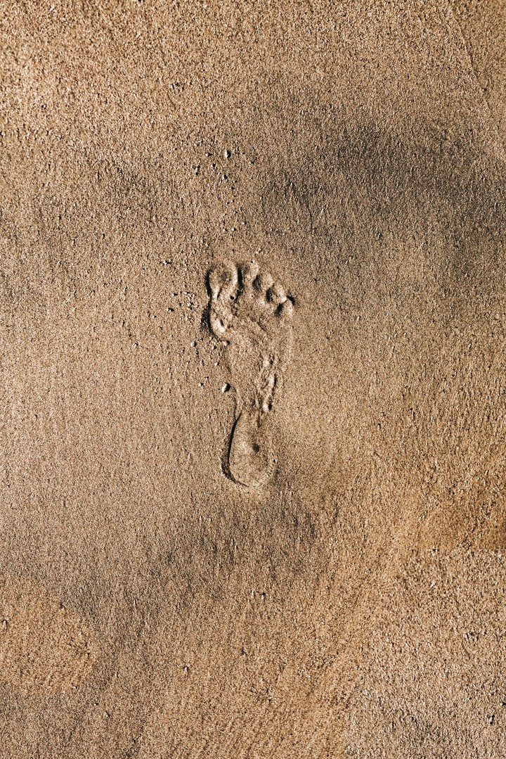 sand foot print