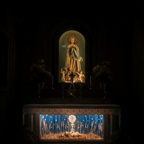 Mary, lighting Hintergrundbilder