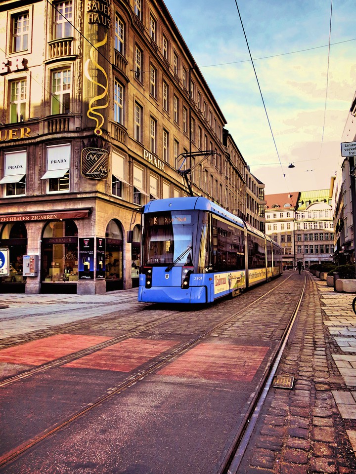 tram