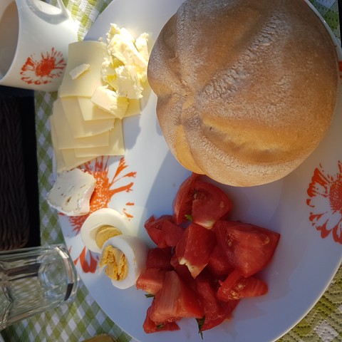 Leckeres Frühstück in Slowenien