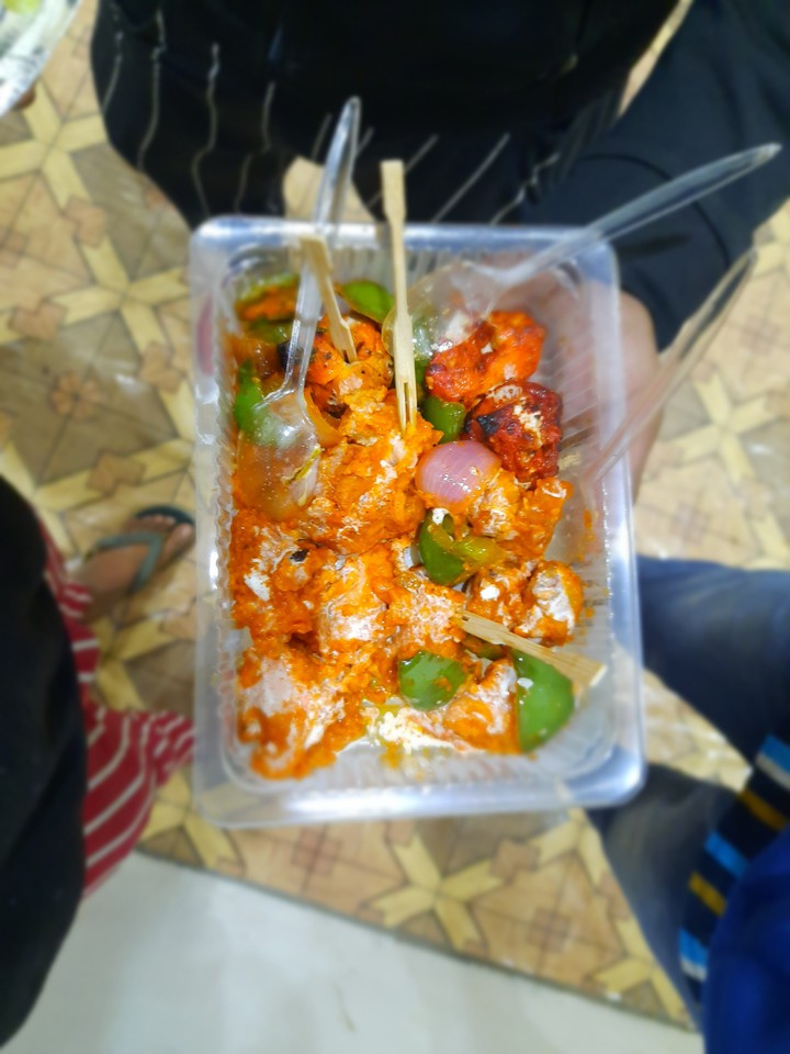 Chicken achaari dish