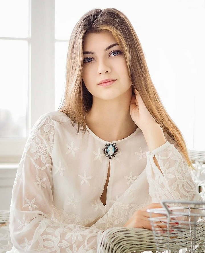 скромная