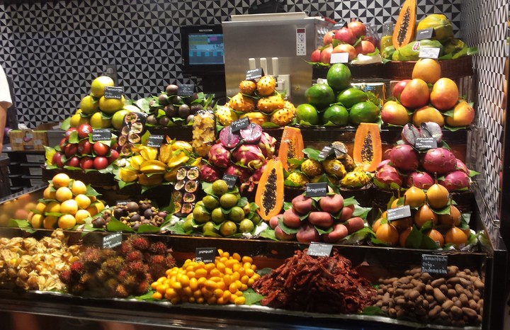 fruit market Barcelona