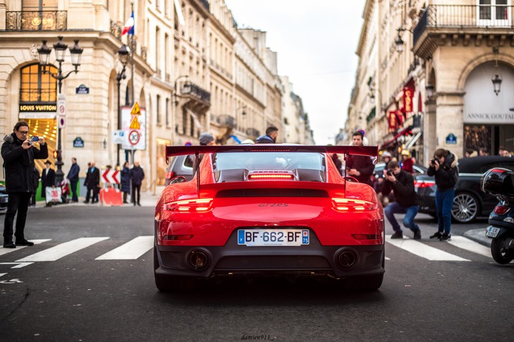 Porsche 911 GT2RS