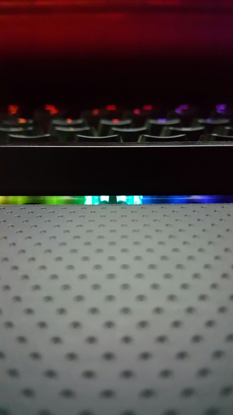 CORSAIR K70 RGB