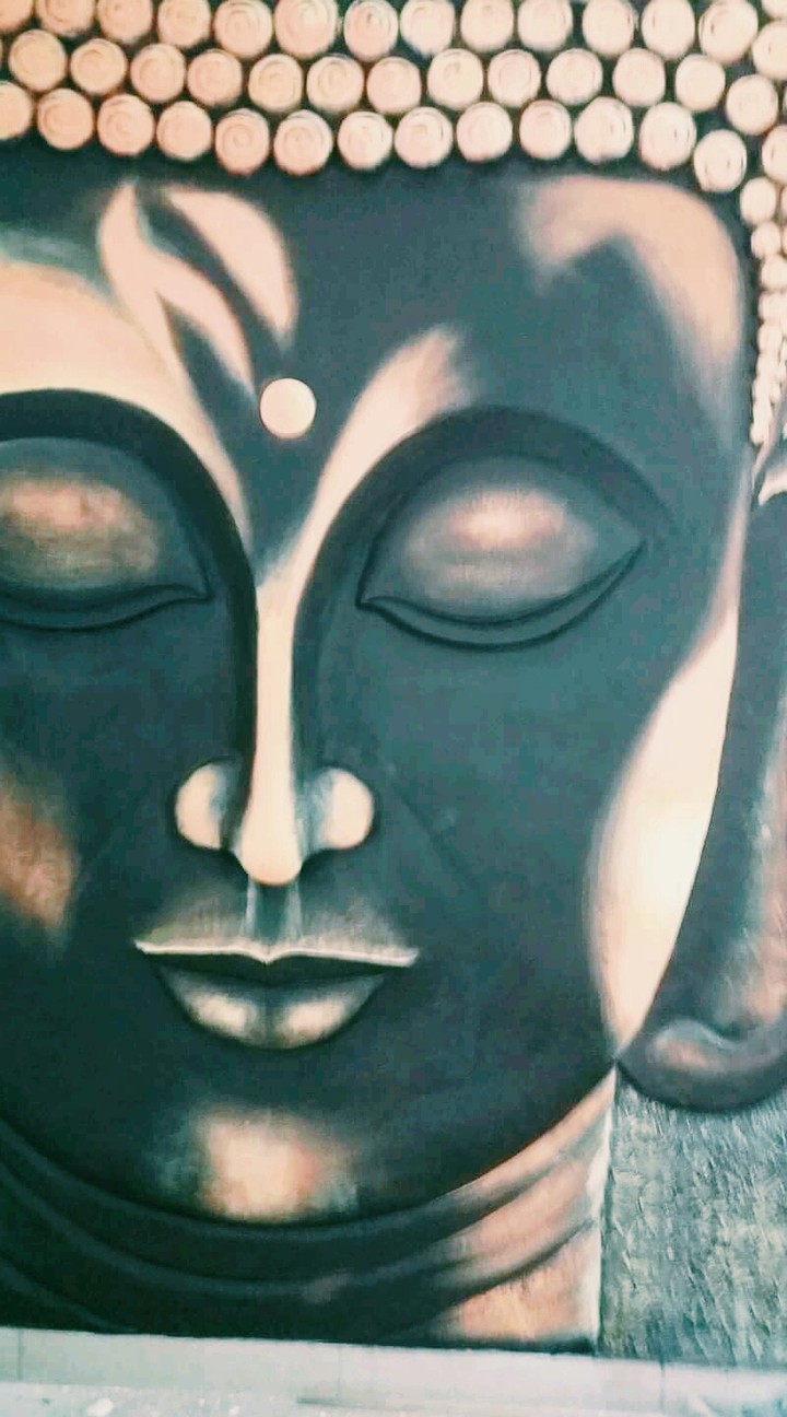 lord buddha ..(^^)(^^)