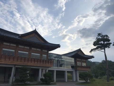 한옥 클럽하우스