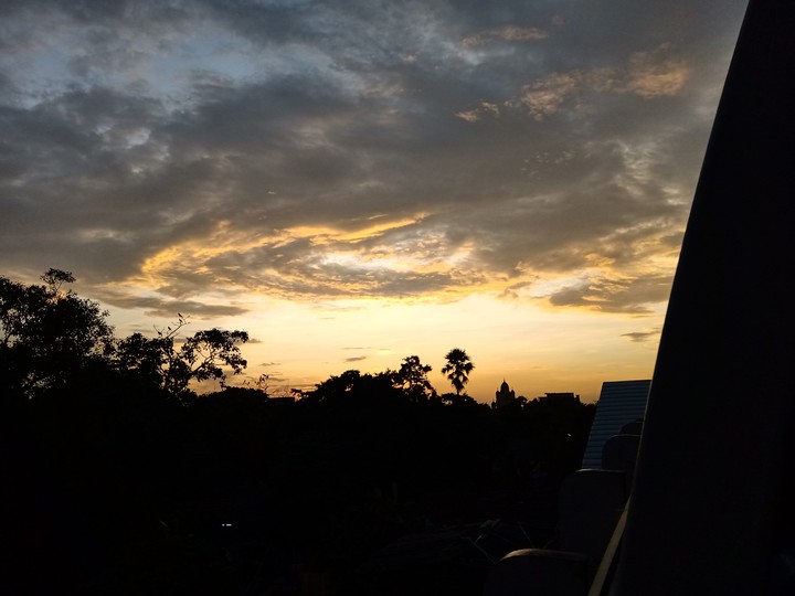 EvEnInG vIeW