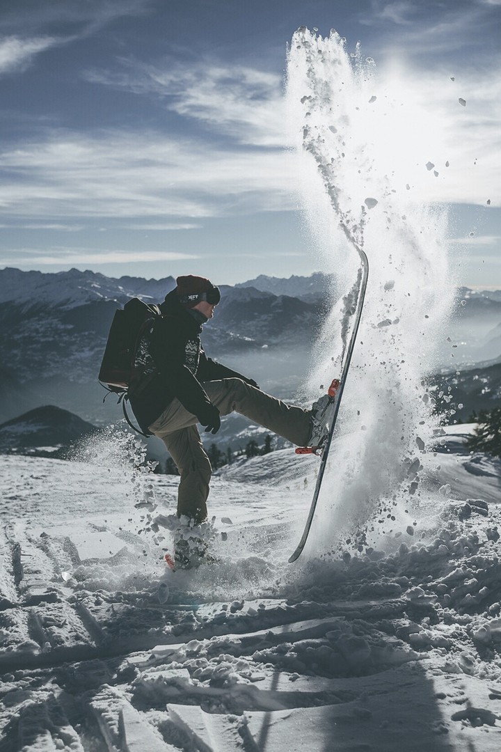 snowboard
