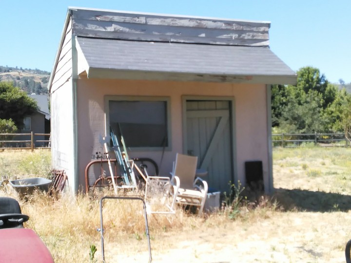 Shed
