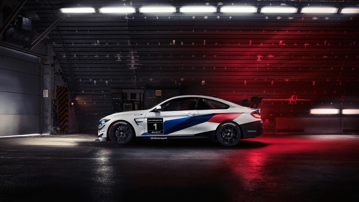 BMW M4 GT4