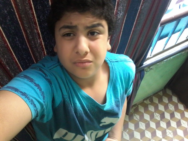 موز