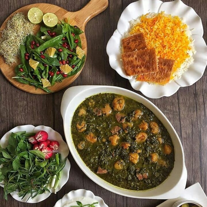 ⚪✴ Iranian foods ♥️♥️ plum espinach stew