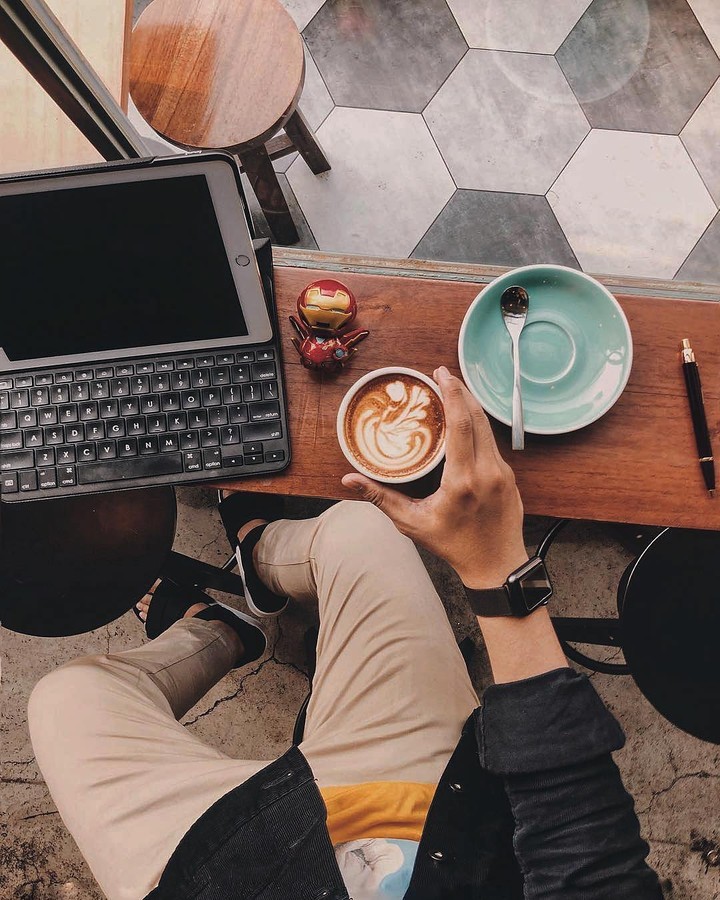 apple and coffe