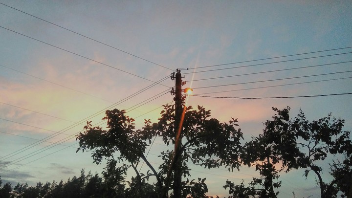 9 pm in August