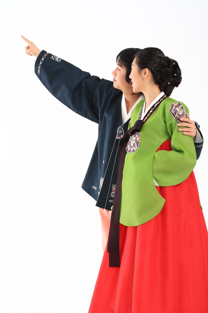 Couple in Korean Dress I