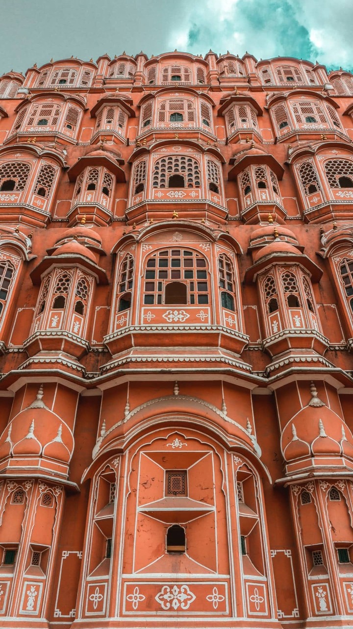 A symmetry of sandstone