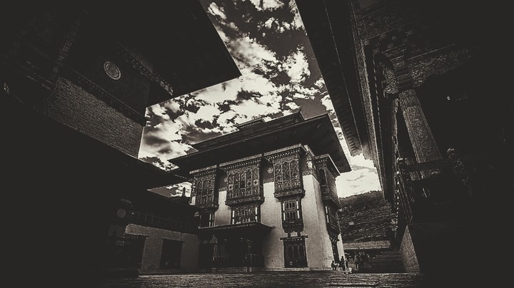 "Glance of past"