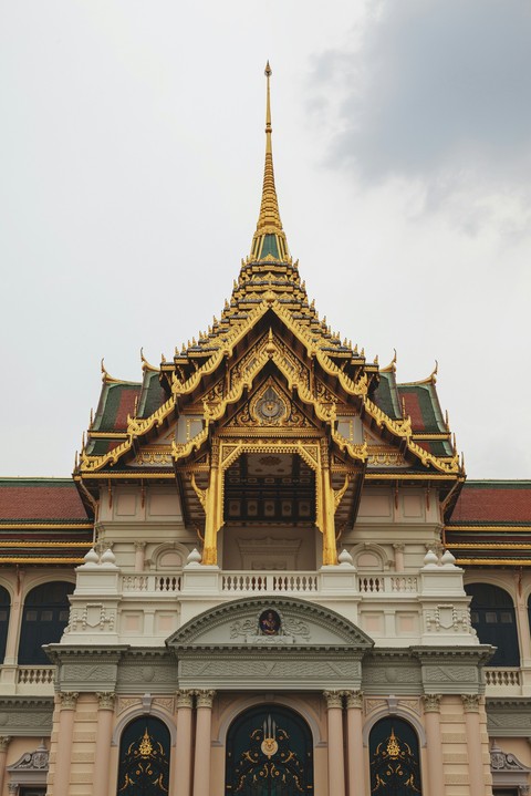 Wat, finial wallpapers