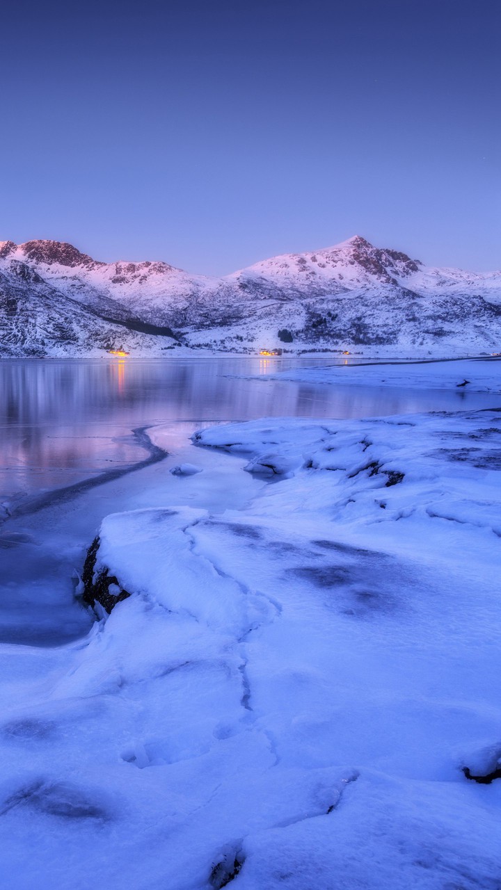 Icy