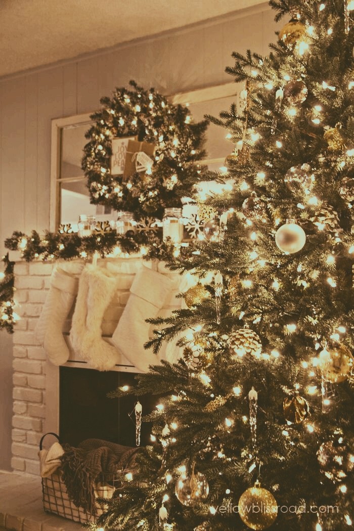 Christmas tree, gold theme