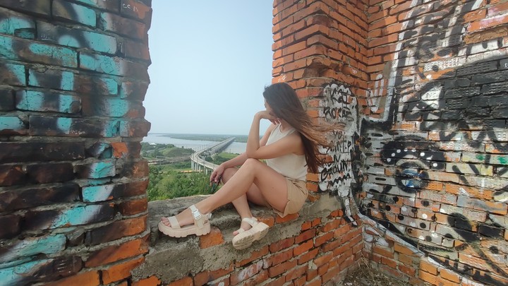 .