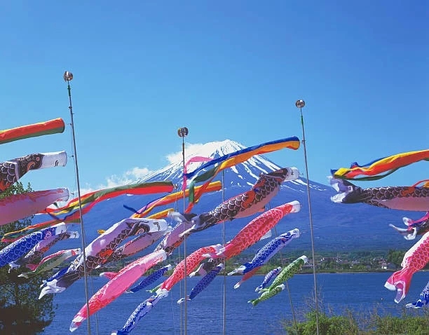 colorful carp streamers & Mt Fuji