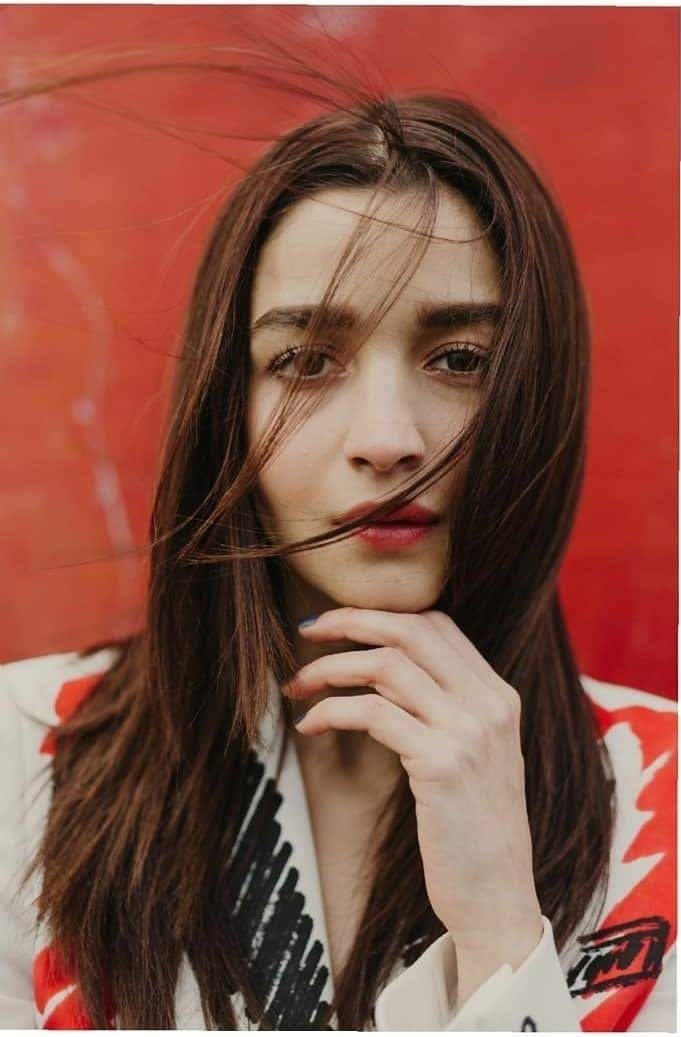 stunning Alia bhatt