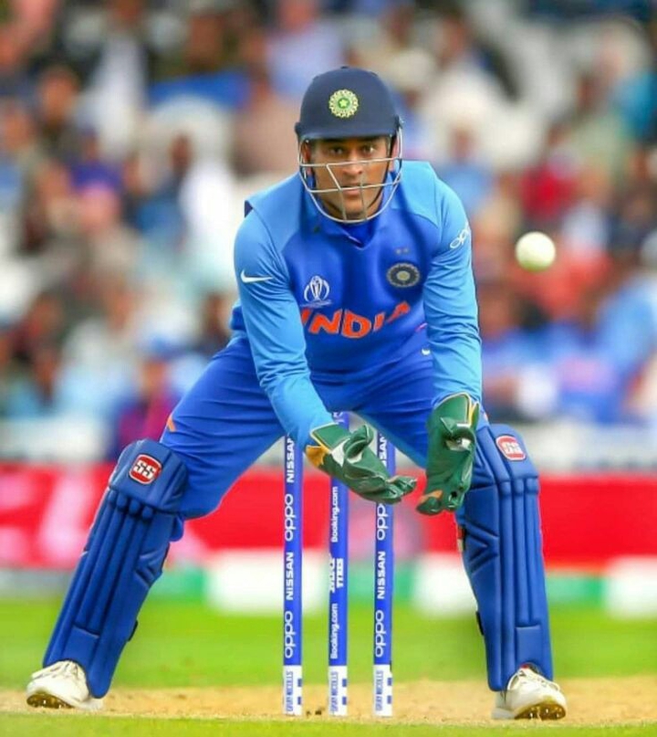 m s dhoni