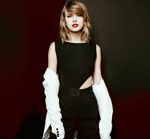 gorgeous Taylor