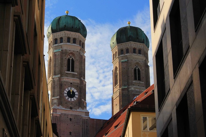 Frauen Church