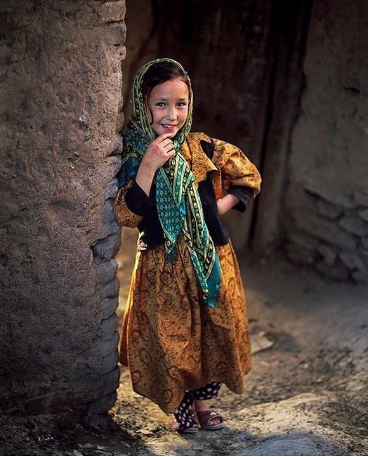 Afghan girl