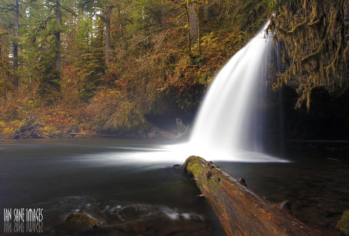 Upper Butte Creek Falls