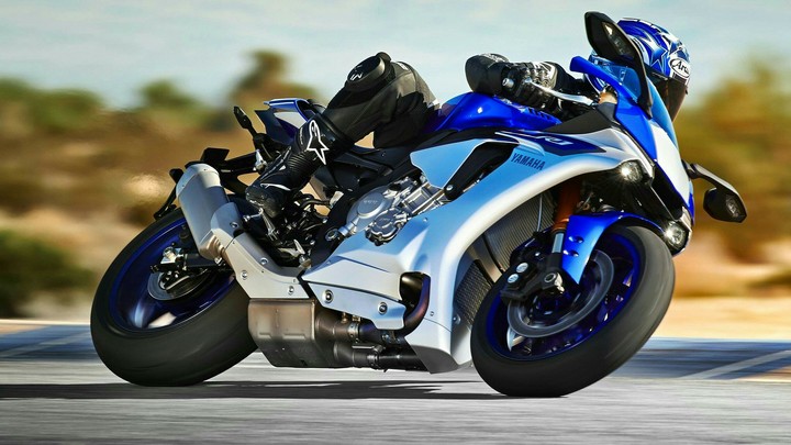 Yamaha R1