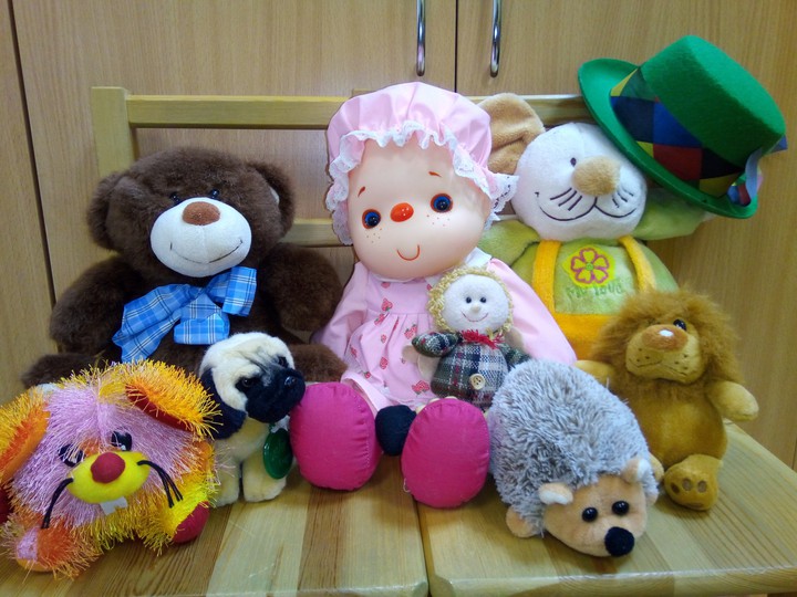 Игрушки