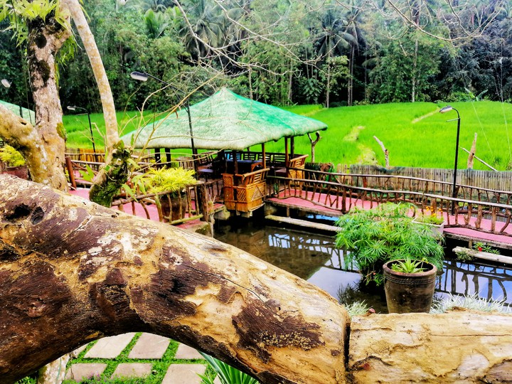 Bahay Kubo