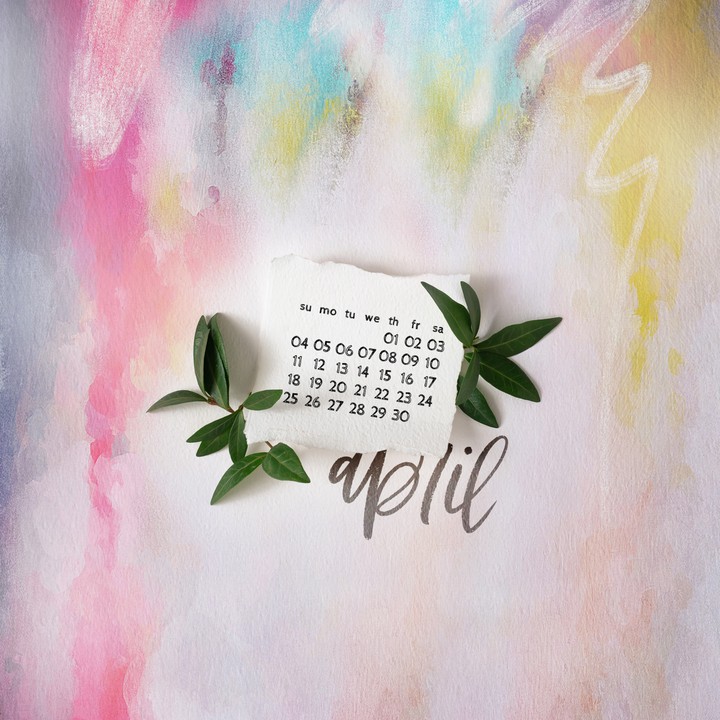Calendar: 2021 April