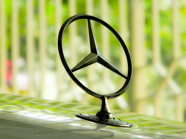 Mercedes_benz