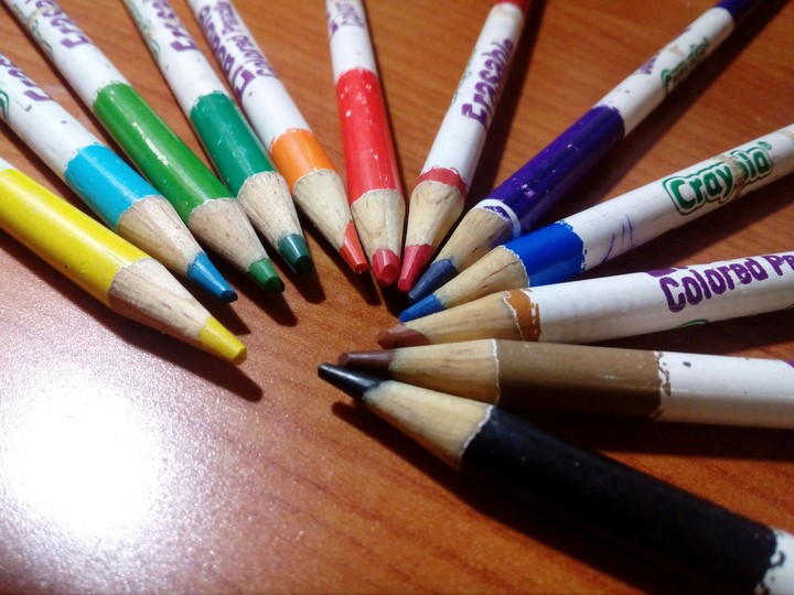 Rainbow pencil's