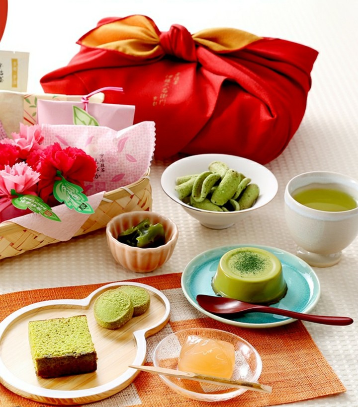 Japanese sweets (wagashi)