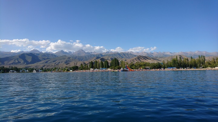 Mountain lake