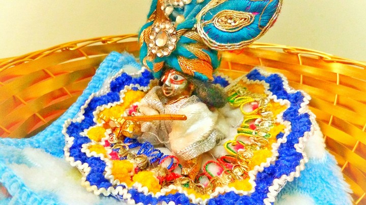 Laddu Gopal