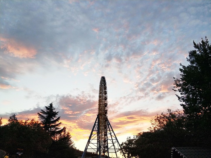 Ferris wheel