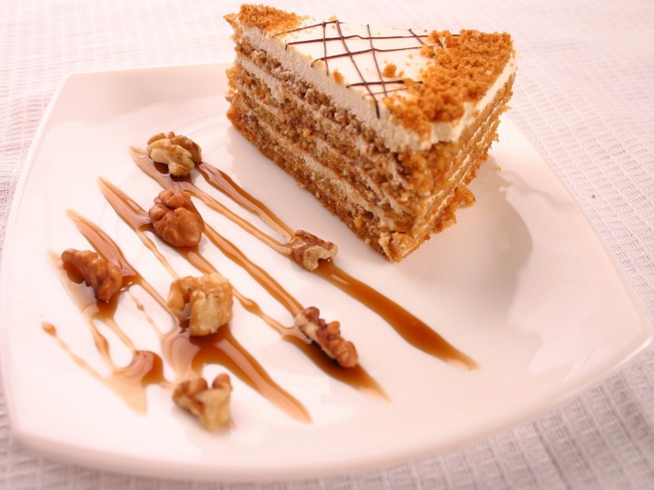 walnut pastry
