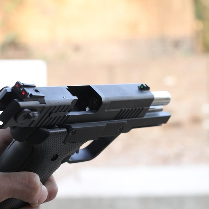 pistol