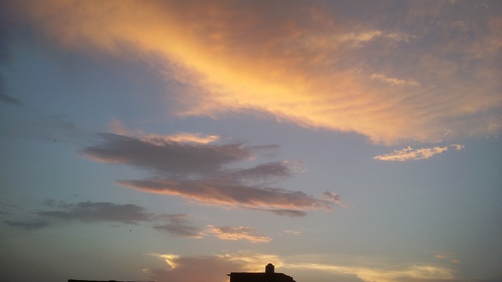 Sunset and the colors on the sky. ❤