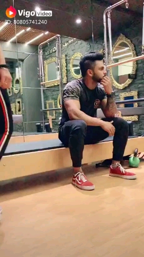 R ❤❤